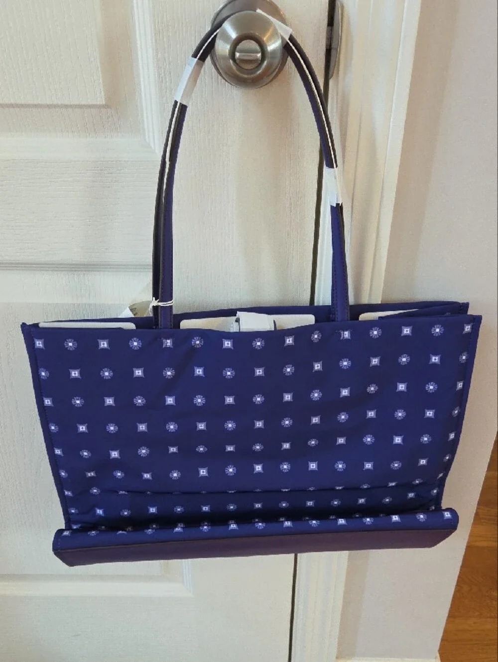 NWT Large Tory Burch Ella Logo Printed Tote